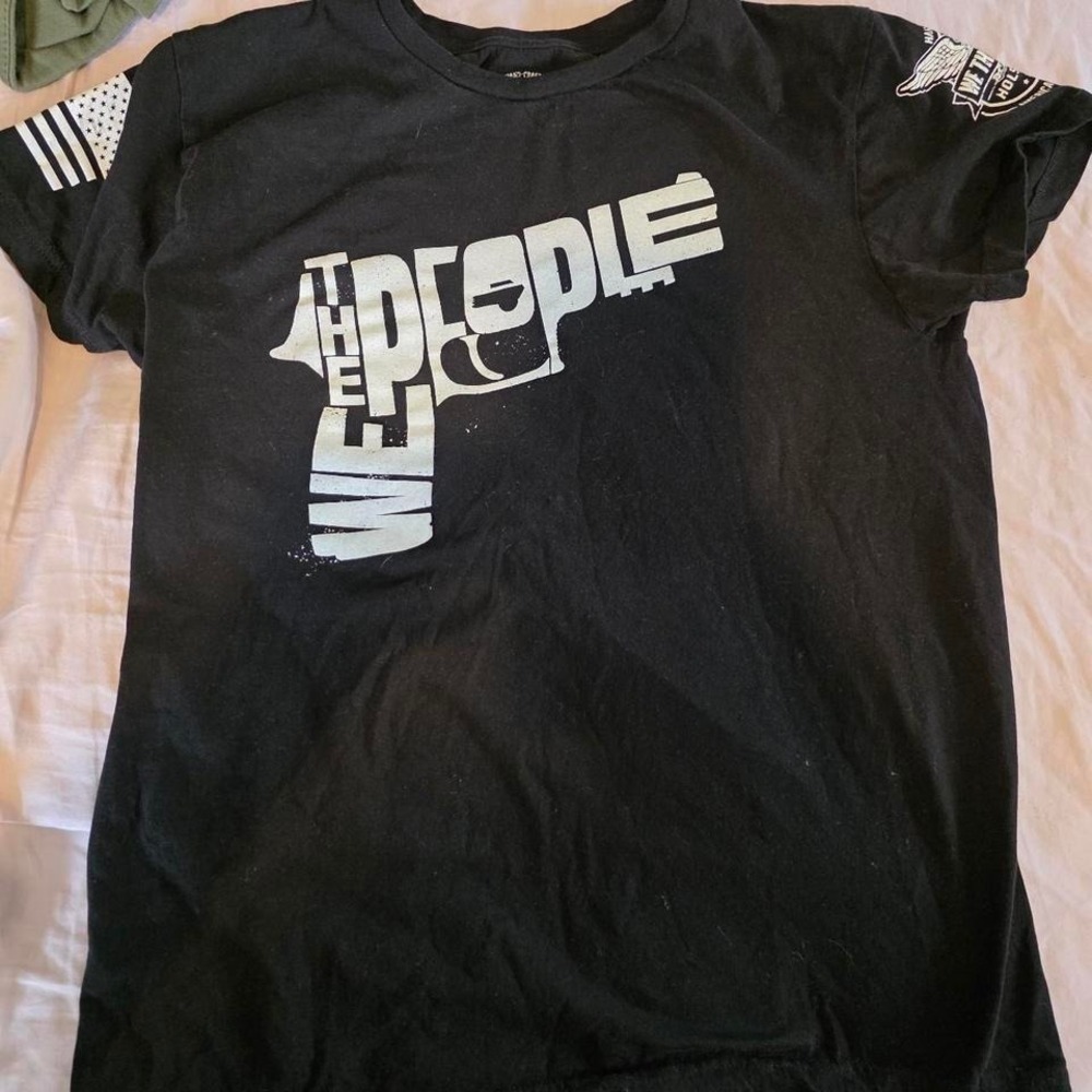 We‎ The People black tee, Size M